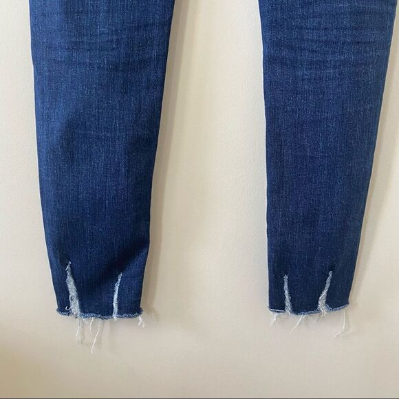 Zara-medium Wash Mid-Rise Distressed Raw Hem Skinny Jeans (Size:4US) - Picture 7 of 10